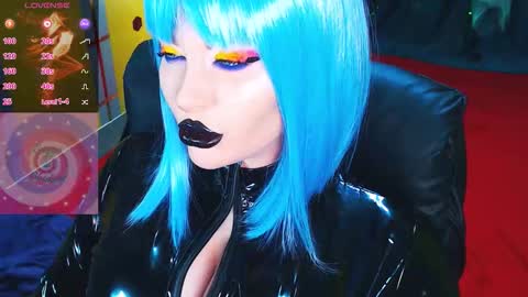 Roxy online show from October 26, 3:07 pm