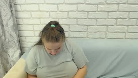 Crazyy Girl  online show from January 21, 2:48 pm