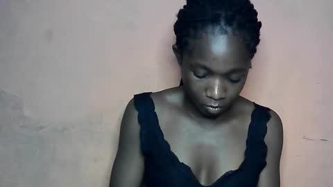 creamyxsugar online show from January 10, 11:09 pm