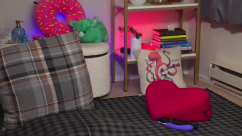 Quinn de la Creme online show from February 15, 4:36 am