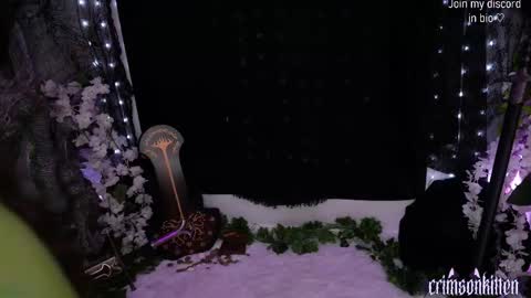 Crimson Kitten online show from October 19, 4:58 am