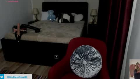 cris_tinne online show from January 13, 4:22 pm