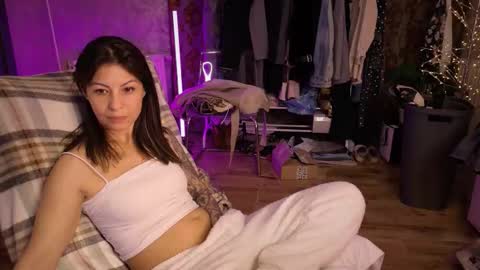 crissy_love online show from March 1, 10:42 pm