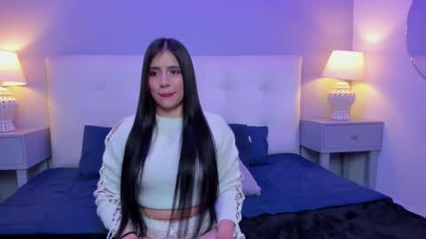 cristalssmith online show from January 10, 4:06 am