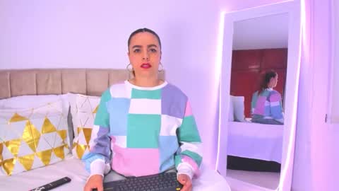 cristal walker online show from November 21, 11:34 am