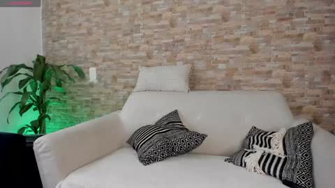 soycriss online show from December 24, 10:06 pm