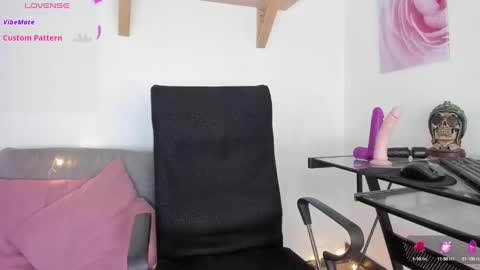 soycriss online show from February 20, 8:58 pm