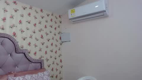 Milf Latina online show from March 27, 1:34 pm