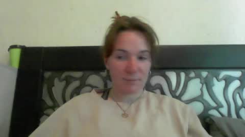 crystalvelvet online show from May 15, 3:26 pm