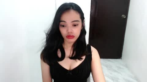 cuddlepunk_bubble online show from April 30, 8:03 pm