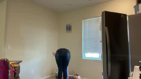 cum2charmxx online show from October 23, 8:04 pm