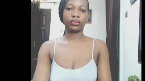 cumebony_petit online show from April 19, 7:30 am