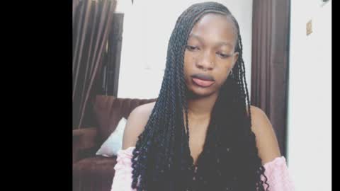 cumebony_petit online show from April 8, 7:32 am