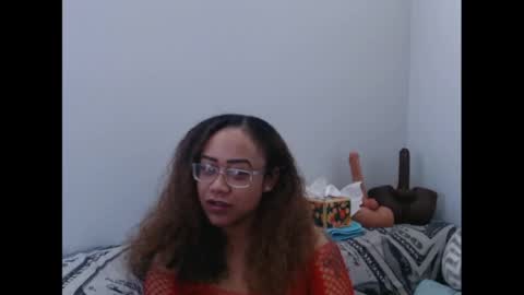 Nia Reese online show from March 24, 4:34 pm