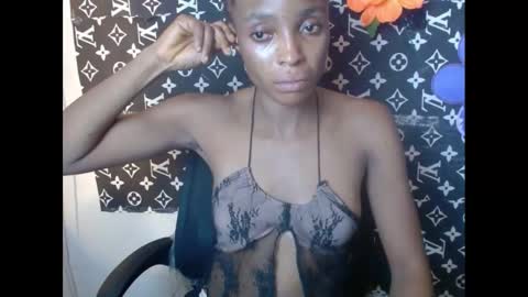 cupidxdoll online show from March 7, 4:00 pm