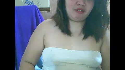 curious_girl247 online show from February 24, 9:13 pm