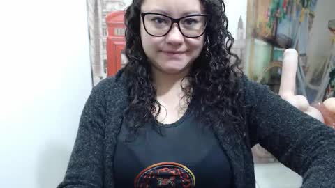 Vannesa online show from October 20, 6:55 pm