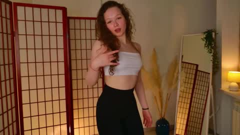  Call me Berry  online show from November 20, 2:07 pm