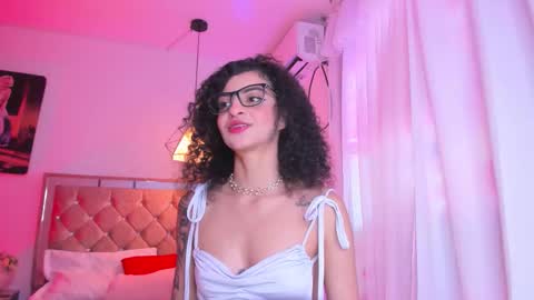 Rose online show from February 3, 9:51 pm