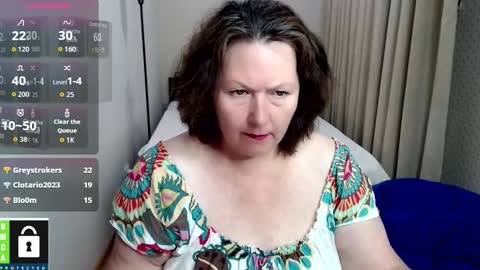 curvy_girlz online show from September 14, 8:51 pm