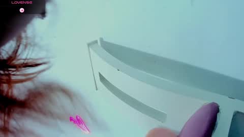 ISABEL online show from February 16, 1:05 pm