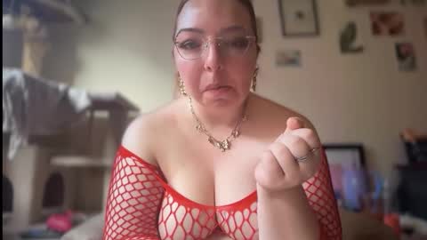 Cate online show from January 13, 6:23 pm