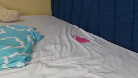 curvyjoan online show from February 22, 9:56 am