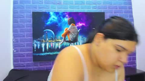 Danna online show from May 4, 10:52 am