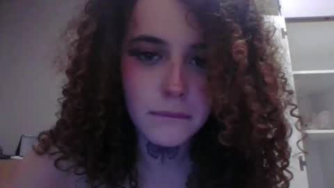 curvyyus online show from February 5, 12:46 am