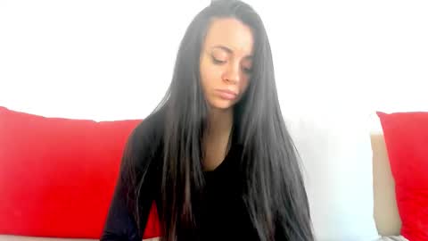 cute_angel95 online show from March 13, 1:12 pm