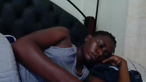 cute_barbie7184597 online show from April 26, 7:11 pm