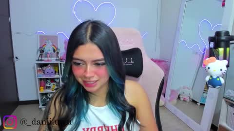 Dani  online show from February 5, 8:17 am