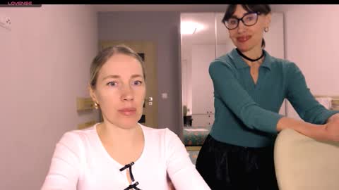 cute_lion_ online show from February 7, 4:33 pm