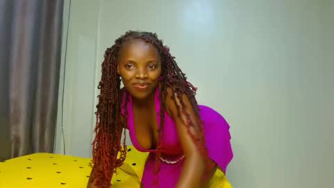 cute_lorna online show from April 15, 11:22 am