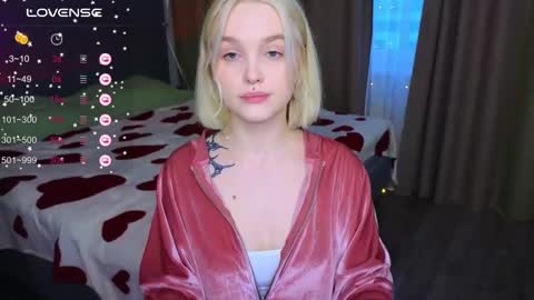 Sue online show from February 27, 3:05 pm