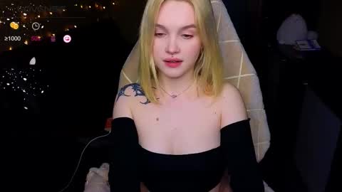 Sue online show from October 21, 6:56 pm