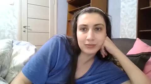 cutekattie online show from November 21, 1:46 pm