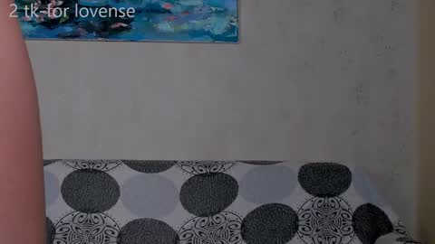 cutenessnicole online show from May 26, 1:05 am