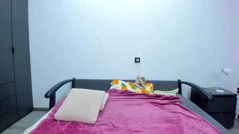 cutettbqwzuyt online show from January 9, 12:31 pm