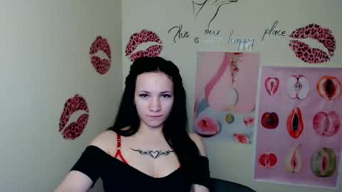 Emma online show from February 28, 2:49 pm