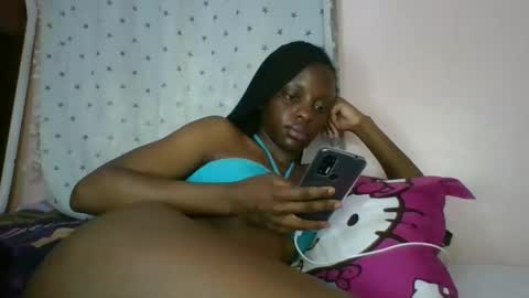 cutty_teshy online show from February 2, 9:36 pm