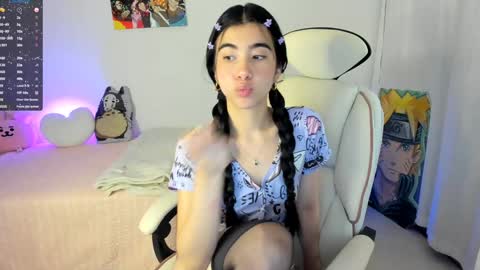 Liz online show from December 15, 6:48 pm