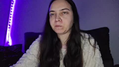 Cyndee Winter online show from December 17, 11:38 pm