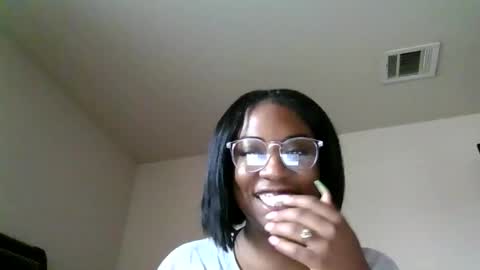 Cyndy Lou Who online show from March 27, 7:25 pm