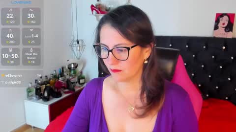 Mia  online show from February 23, 11:47 am