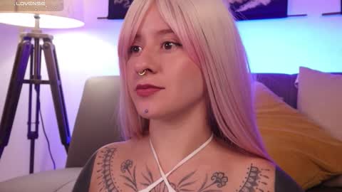 Darlene online show from September 17, 10:24 am