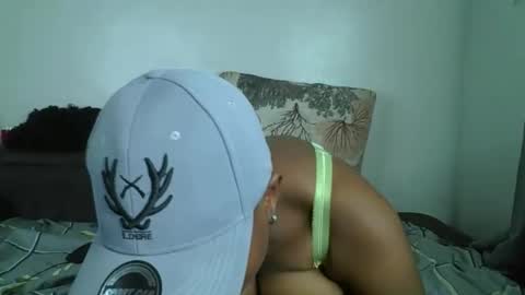 daddyiestoy online show from October 1, 3:17 pm