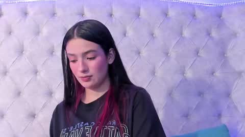 dafne_bss online show from February 2, 5:06 am