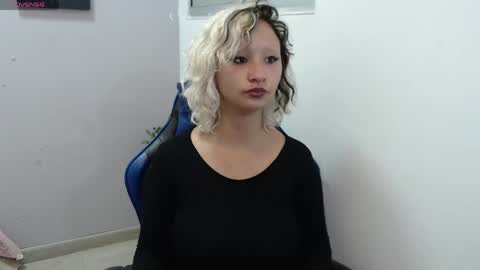 Dafne online show from March 13, 1:01 pm