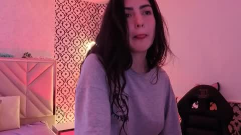 dahia  online show from February 5, 7:00 am